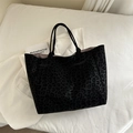 Borsa tote grande capacità con motivo leopardato nero e trama effetto scamosciato - Nero