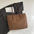 Borsa tote marrone in pelle scamosciata leopardata con tracolle lunghe per l'inverno - Marrone Senza Ciondolo