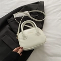 Bolso mini blanco de mano y bandolera en piel sintética con herrajes dorados - Blanco