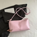 Borsa baguette rosa minimalista in pelle sintetica con tracolla annodata e metallo oro - Rosa