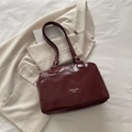 Grande borsa cosmetica bordeaux in pelle per viaggio con doppie tracolle - Rosso