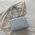 Borsa cosmetica in pelle grigio-blu chiaro con grande capacità e tracolla - Blu