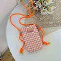Orange-weiß karierte vertikale Handy-Umhängetasche mit dickem gewebtem Seilriemen - Orange
