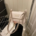 Chic off-white faux leather crossbody bag with quilted texture and rectangle plaque - Rice White (No Pendant)