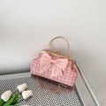 Sac bandoulière en tweed rose avec nœud en satin et élégante poignée dorée - Rose