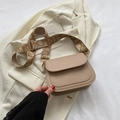 Petit sac carré beige minimaliste avec motif crocodile et bandoulière jacquard élégante - Kaki