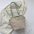 Borsa tote intrecciata alla moda in bianco crema con spalline in pelle verde avocado - Verde