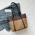 Μεγάλη τσάντα tote από καφέ δέρμα και άχυρο σε casual σχέδιο patchwork για το καλοκαίρι - Καφέ