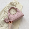 Conjunto de bolso de hombro acolchado rosa con monedero pequeño redondo de nailon - Rosa