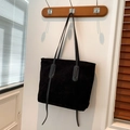 Grande borsa tote in velluto a coste nero con strisce verticali e lunghi manici in ecopelle - Nero