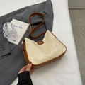 Borsa tote minimalista in ecopelle beige e marrone con design patchwork di stile - Bianco Riso (Senza Ciondolo)