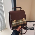 Borsa a tracolla vintage a quadri verdi con patta in pelle marrone e fibbie dorate - Verde