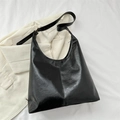 Bolso de hombro retro negro de cuero encerado arrugado con gran capacidad y correa - Negro