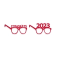 Dettaglio di occhiali glitter rossi per laurea con scritte Congrats e 2023 - Set di Occhiali per la Laurea / Rosso