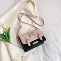 Borsa a tracolla bicolore rosa e nera con fiocco argento e finitura in ecopelle liscia - Rosa e Nero