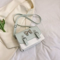 Borsa a tracolla bicolore verde menta e bianca con fiocco in argento per le donne - Verde