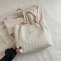 White tweed tote bag with gold chain strap and stylish logo patch in 2024 spring style - No Pendant / White