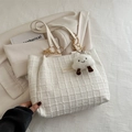 Borsa tote bianca intrecciata con catena dorata e ciondolo a nuvola stile coreano - Con Ciondolo / Bianco