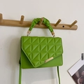 Sac à bandoulière matelassé vert fluo en similicuir avec poignée sur crochet - Vert Pomme