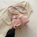 Sac seau rose à cordon avec poignée en perles et boule métallique, sac bandoulière - Rose