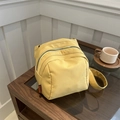 Sac à bandoulière en nylon jaune vif de style coquille avec design bouffant et sangle réglable - Jaune