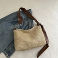 Borsa tote in paglia intrecciata beige alla moda con tracolla in pelle marrone e catena - Marrone