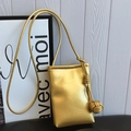 Mini borsa a tracolla dorata metallizzata per telefono con dettaglio a nodo - Oro