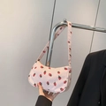 Rosafarbene Cord-Unterarmtasche mit Erdbeerprint und Halbmondform für Damen - Rosa