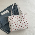 Grande borsa tote in velluto a coste con stampa di fragole e manici in pelle bianca - Bianco
