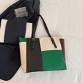 Large color-block tote bag in green, black and beige with sleek contrast stitching - Green