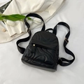 Mini schwarzer gesteppter Rucksack aus weichem PU-Leder mit Nylon-Schultergurten - Schwarz