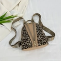 Mini sac à dos mode imprimé léopard avec détails marrons et double fermeture éclair - Kaki