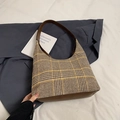 Borsa a spalla vintage a quadri marroni con finiture in pelle e motivo a scacchi - Marrone