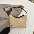 Bolso cubo minimalista de ante caqui con correa marrón oscuro y cierre magnético - Caqui