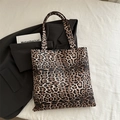 Borsa tote chic con stampa leopardata, grande capacità e manici coordinati per l'autunno - Marrone