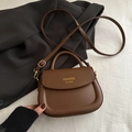 Borsa a sella vintage marrone scuro in pelle PU con tracolla regolabile per donna - Marrone