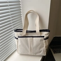 Sac fourre-tout en velours côtelé blanc cassé avec garniture bleu marine - Blanc