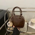 Chic dark brown Boston handbag in glossy faux leather with a cute sheep plush charm - Without Pendant / Brown