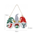 Decorazione natalizia in legno con gnomi e scritta JOY, dimensioni 18x13cm - Gruppo di Tre Gnomi JOY