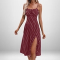 Détail d'une robe sans manches bordeaux à pois avec taille haute et fente latérale - 3XL / Haut Et Bas / Rouge Vin à Pois