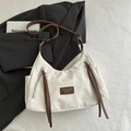 Minimalistische witte draagtas met bruin leer en symmetrische ritszakken voor dames - Zonder Hanger / Wit