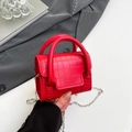 Mini borsa a tracolla rossa con trama coccodrillo e catena argento da donna - Rosso