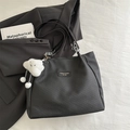 Black textured tote bag with silver chain strap and a white cloud plush charm - Black With Pendant