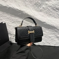 Elegante borsa a mano in pelle intrecciata nera da donna con chiusura metallica a forma di H - Nero