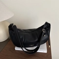 Black large capacity dumpling shoulder bag with lychee texture and gold buckle - Black