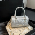 Vintage silver snakeskin patterned pillow bag with detachable crossbody strap variant. - Silver (No Pendant)