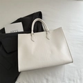 Grand sac cabas minimaliste blanc crème embossé crocodile avec double poignée renforcée - Blanc