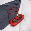 Sac sous le bras léopard rouge avec boucle éclair et bandoulière à nœuds - Rouge