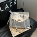 Chic silver tote bag with golden lock and white lace bow in premium gift box - Silver