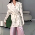 Floral print blazer with waist tie and long sleeves in elegant business casual style - S / Apricot